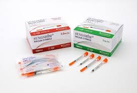 Sungshim Syr 31G, 8mm, 1cc Pep Applicators, 100 pcs by Nutrination, showcasing packaging and syringes.